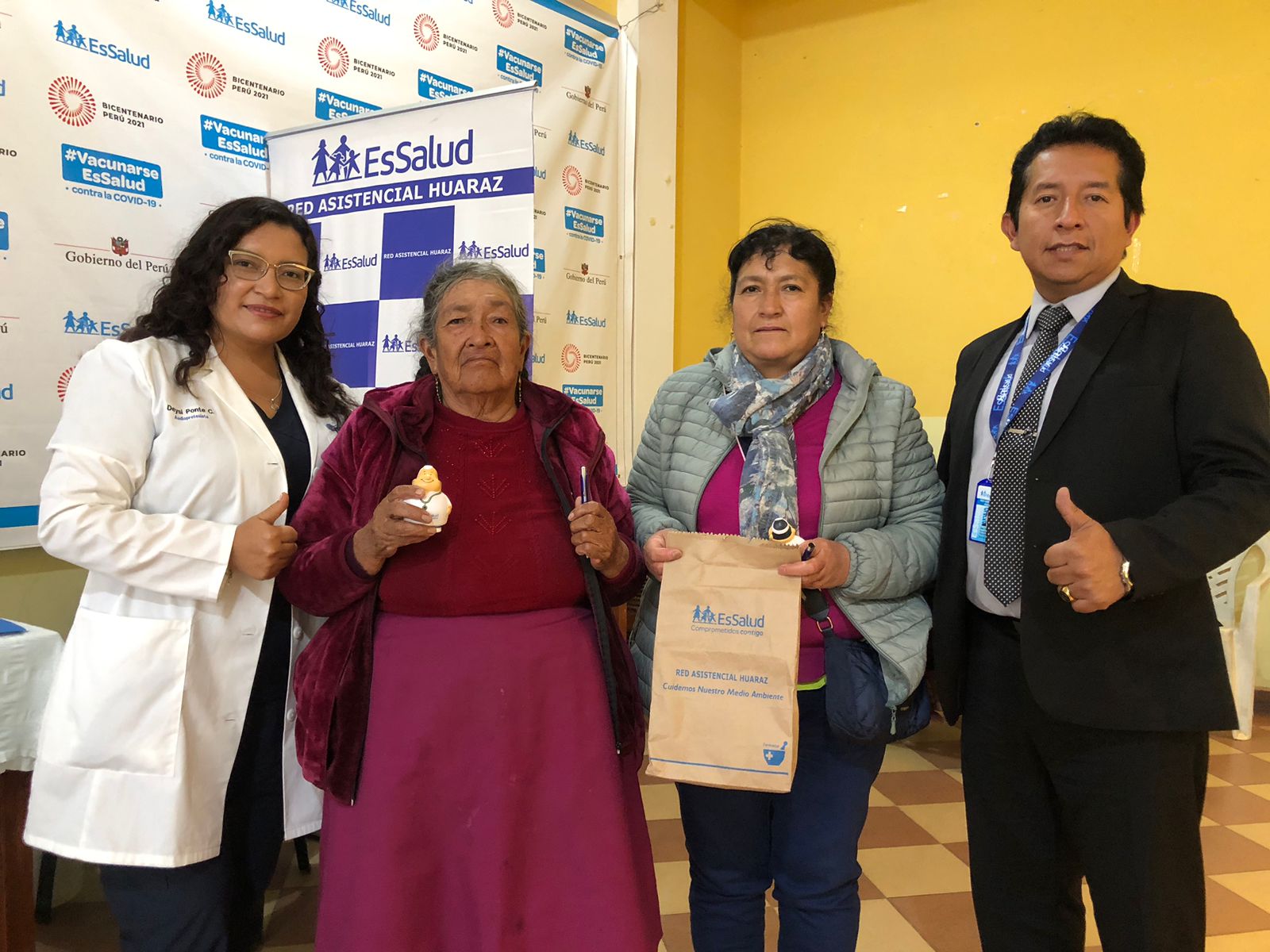 EsSalud Huaraz devuelve la audición a más de 120 asegurados gracias a prótesis auditiva