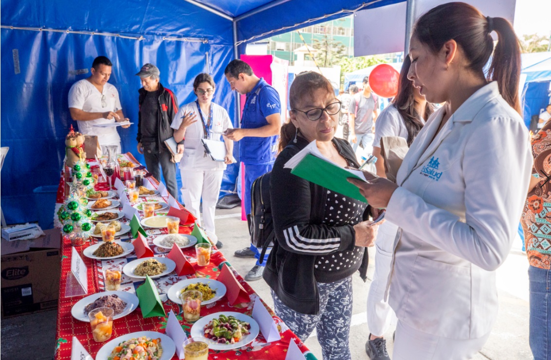“Navidad con Salud”: EsSalud brindó más alrededor de mil atenciones gratuitas contra la anemia y diabetes
