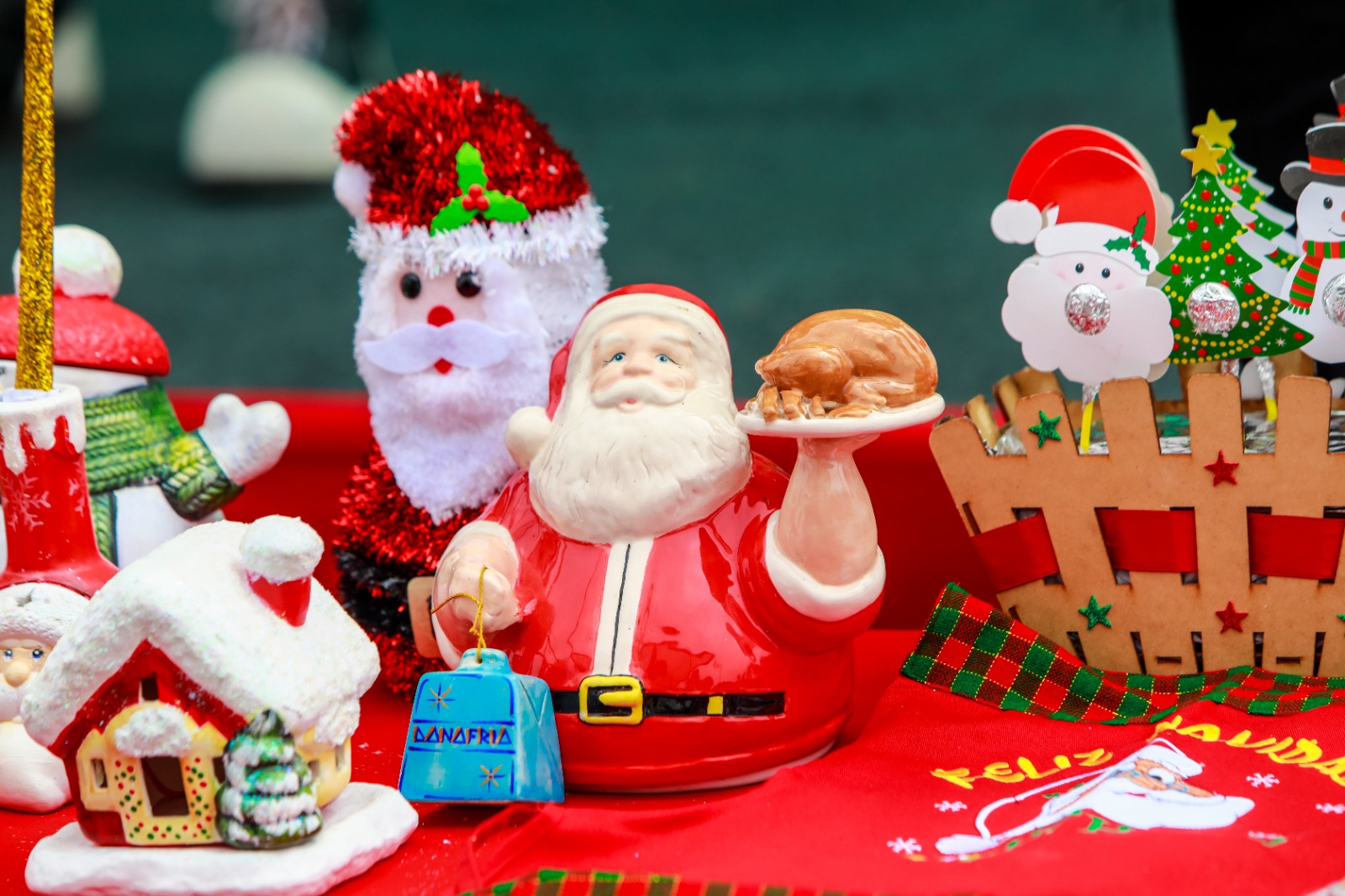 Variedad de productos para la Navidad