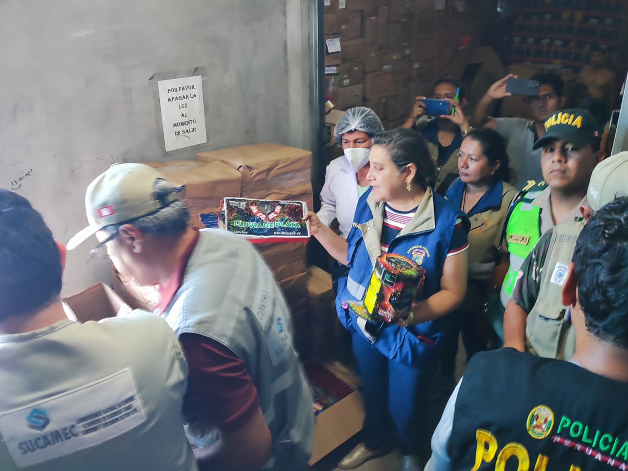 MPCH encuentra 270 Kg. de pirotécnicos y medicina sin registro sanitario