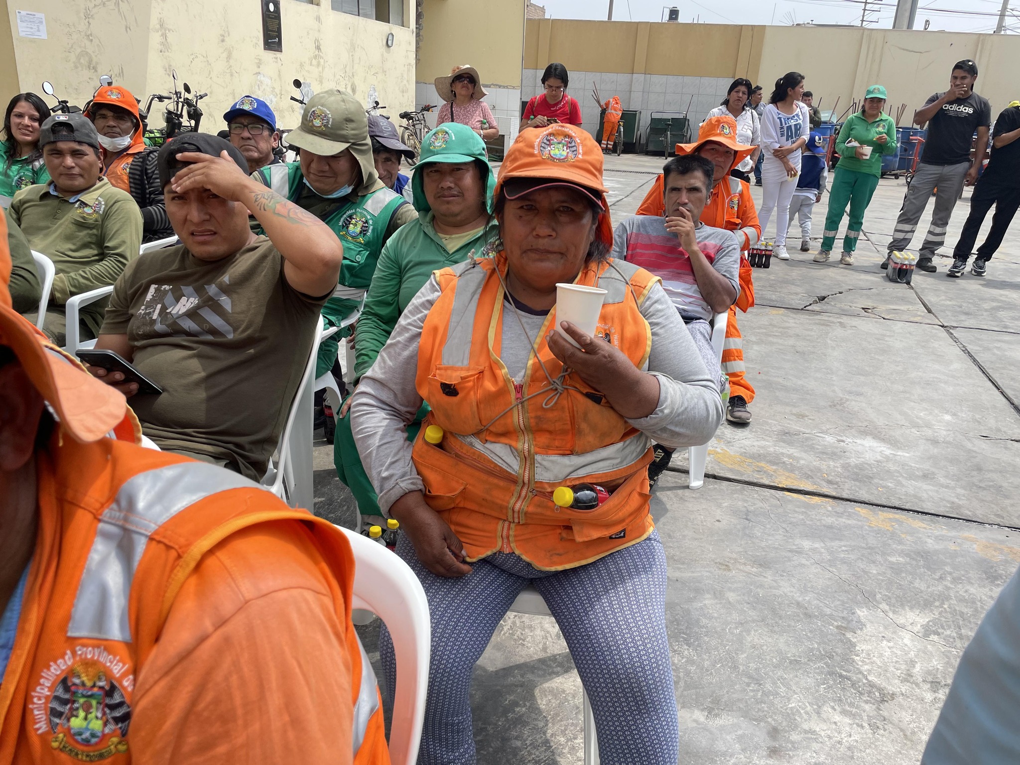 Gran compartir navideño con obreros de la municipalidad