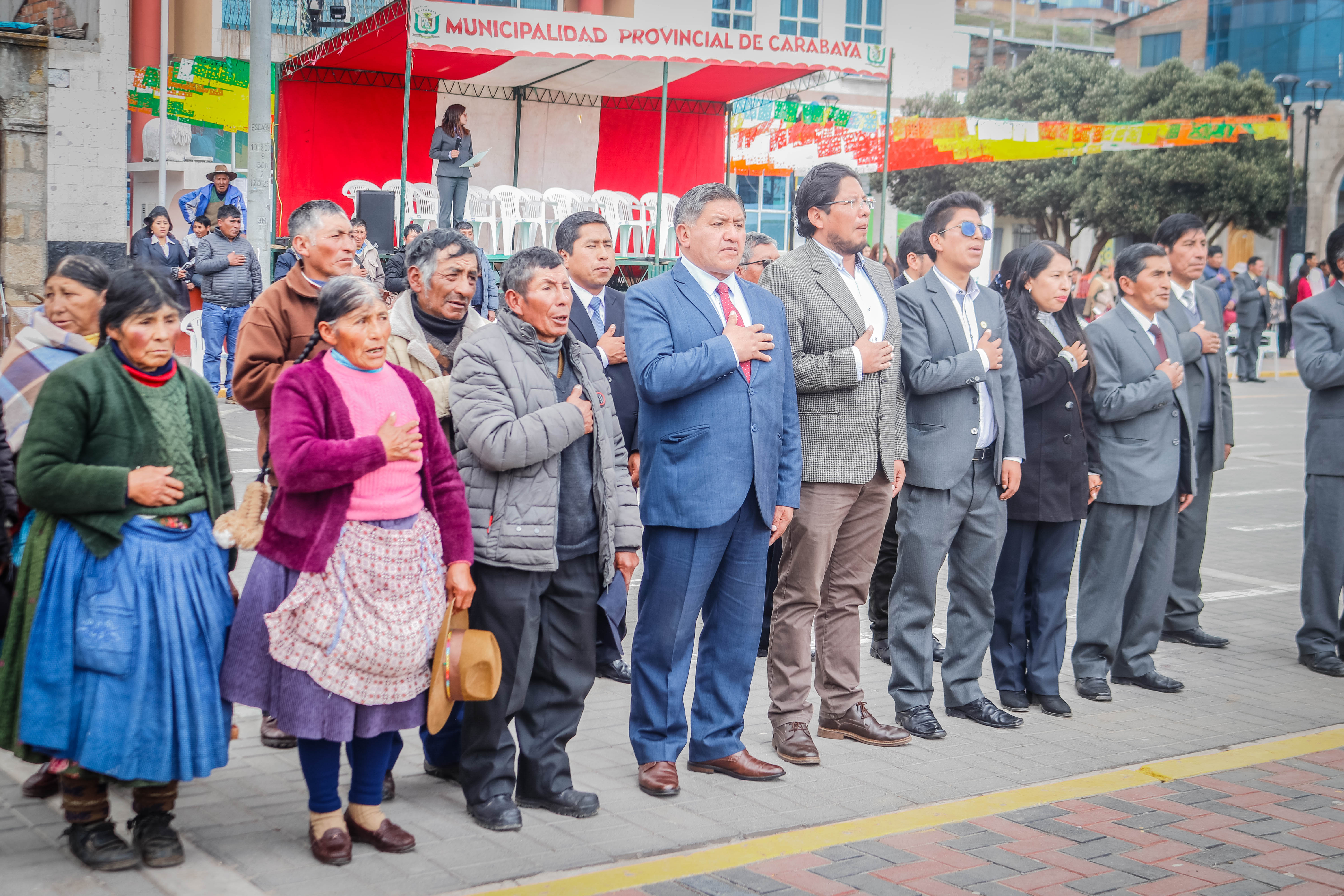 El terreno recepcionado para la construcción de la futura Universidad Nacional de Carabaya, se encuentran ubicado en el predio denominado Machacollo - sector Sorapata de la Comunidad Tupac Amaru.