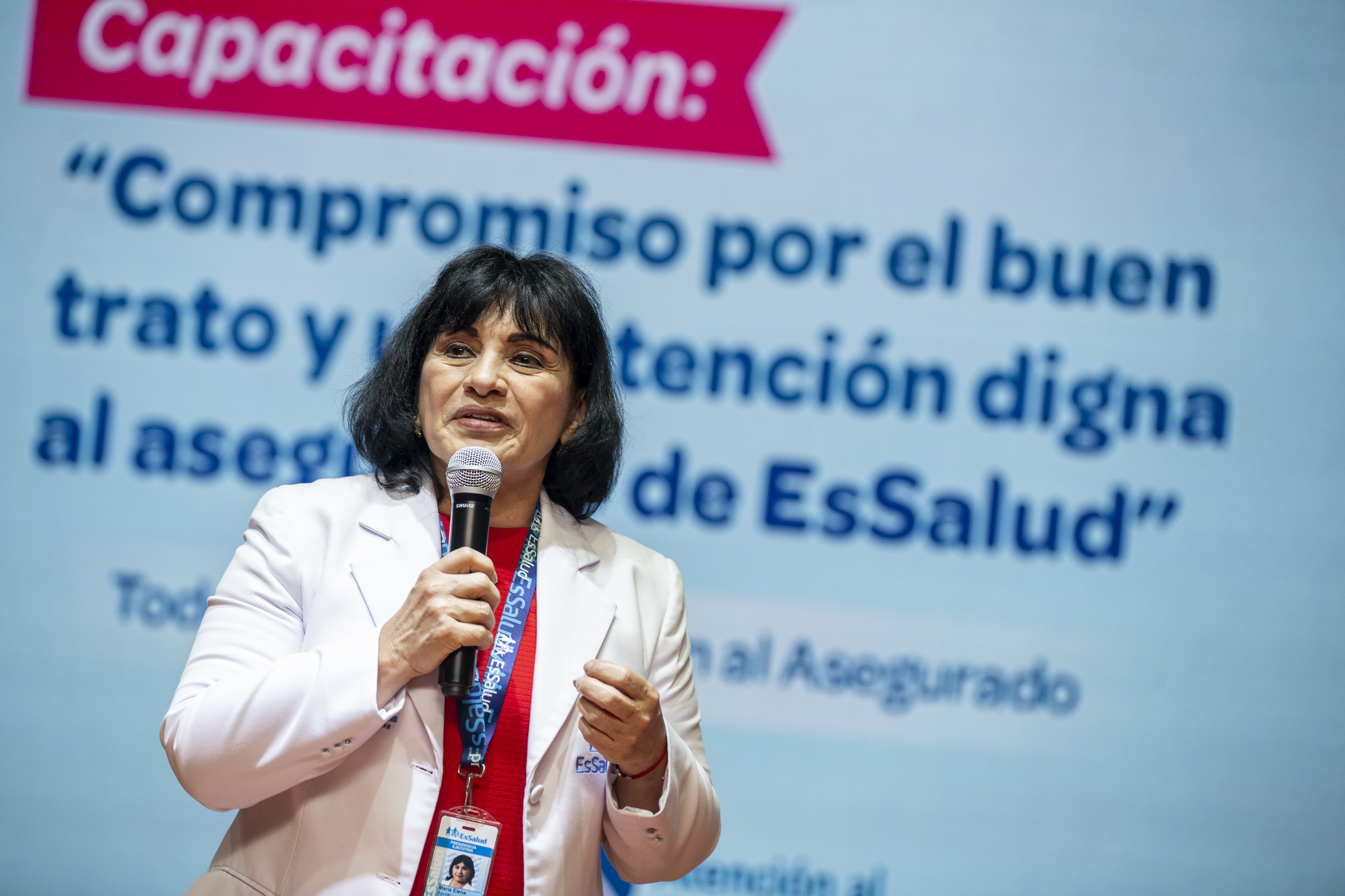 EsSalud inicia capacitaciones para mejorar atención a los usuarios
