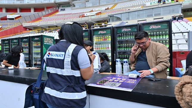 El monto corresponde a los controles efectuados a los 36 puntos de venta de bebidas (cocteles, cervezas y energizantes), alimentos (hamburguesas, choripanes, wafles y cremoladas), cigarros electrónicos y merchandising, pertenecientes a seis contribuyentes distintos.