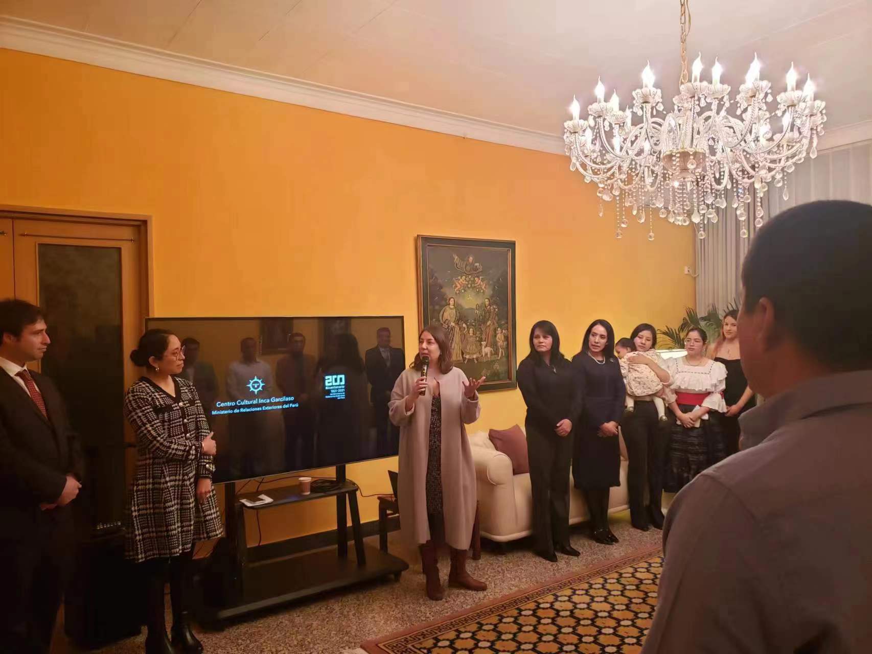 Embajada del Perú en China realizó encuentro de confraternidad con comunidad nacional