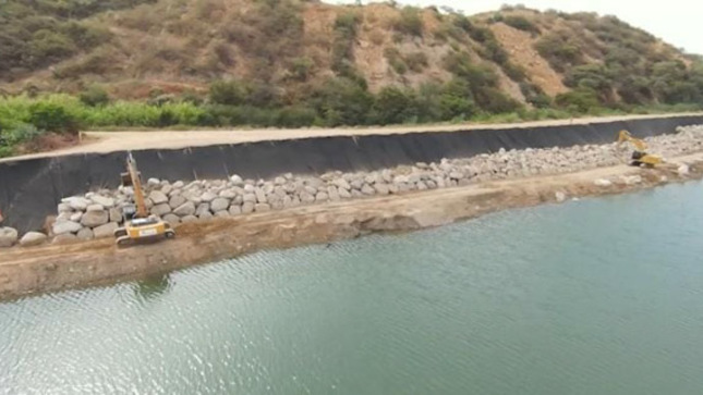 GORE culmina 15 intervenciones en cuencas de ríos Chira y Piura para enfrentar FEN