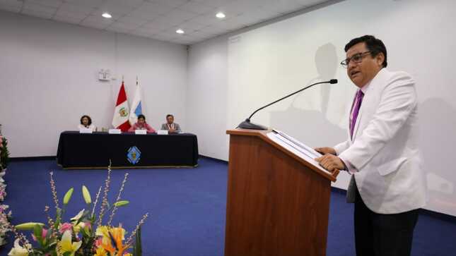 Ministro Vásquez: “Le aseguramos a la población que los medicamentos que autoriza y distribuye el Minsa son seguros, eficaces y de calidad” 