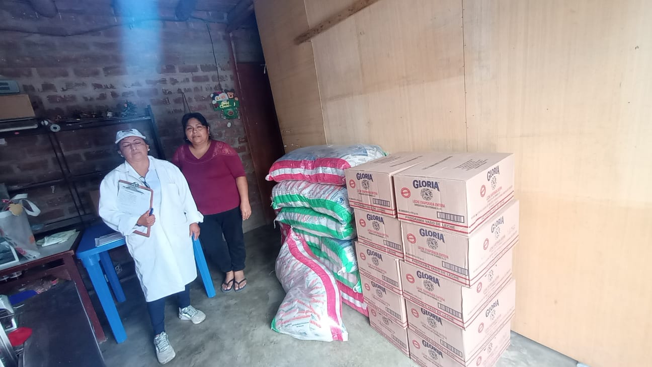 MPH continuΓ³ hoy lunes con la entrega de las raciones de leche y hojuelas a los diversos comitΓ©s del vaso de leche