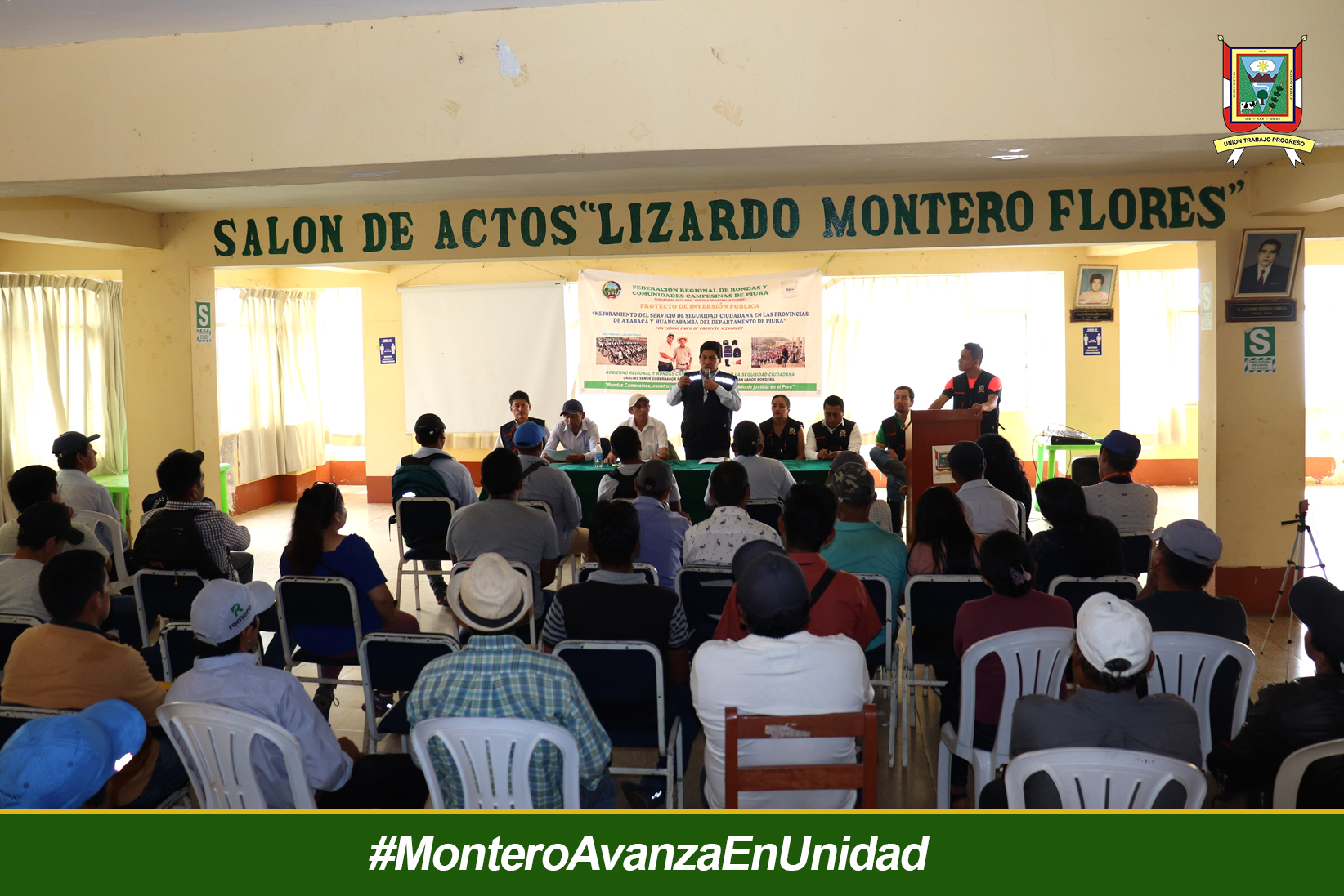 Entrega de indumentaria a las Rondas Campesinas.