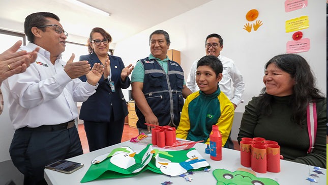 Ministro de Salud César Vásquez inaugura el cuarto Centro de Salud Mental Comunitaria en San Juan de Lurigancho