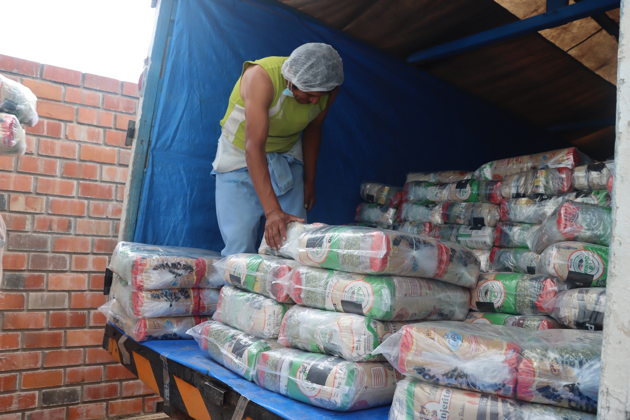 fotografía de llegada de alimentos