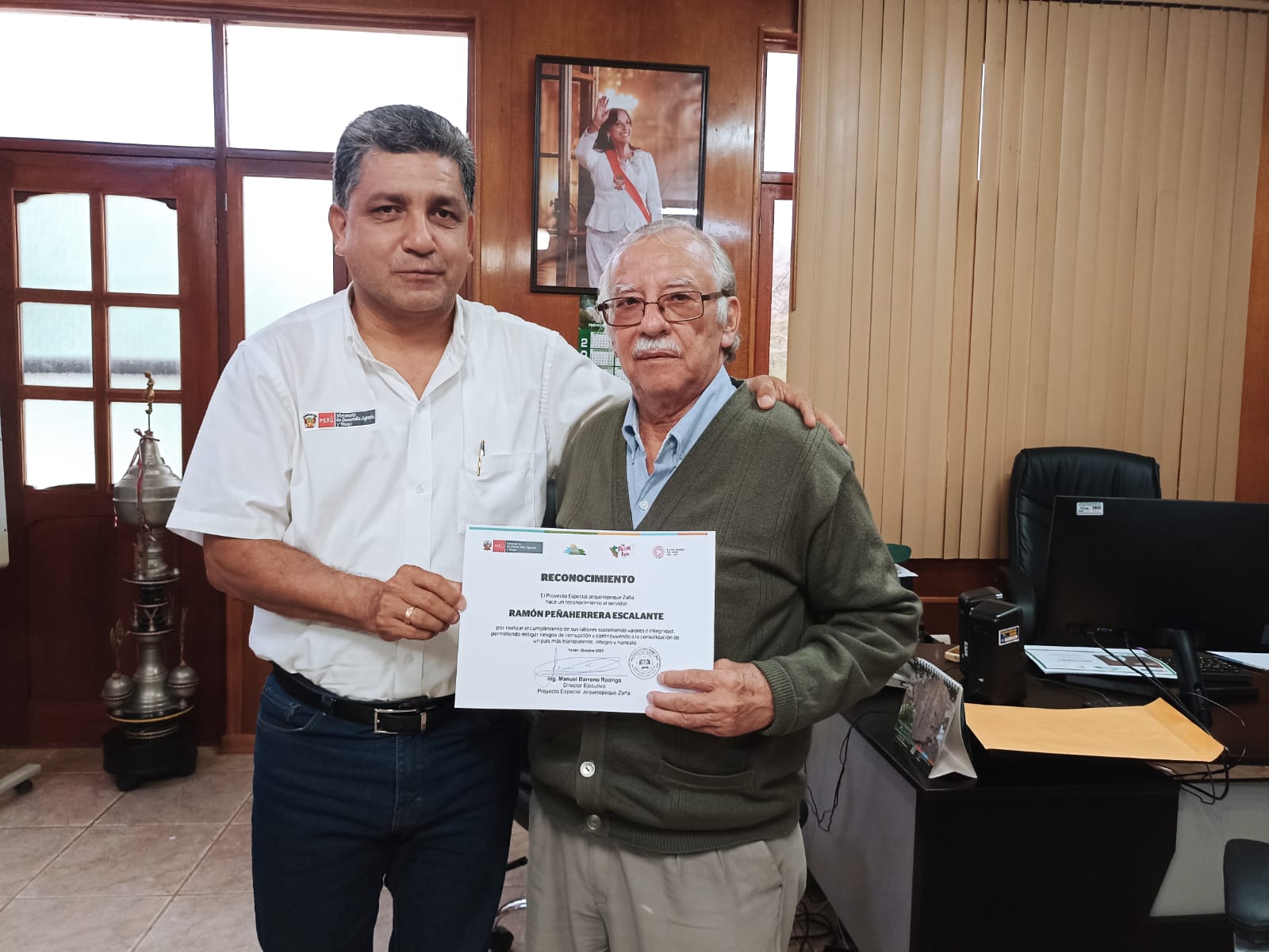 PEJEZA realiza reconocimiento a funcionarios