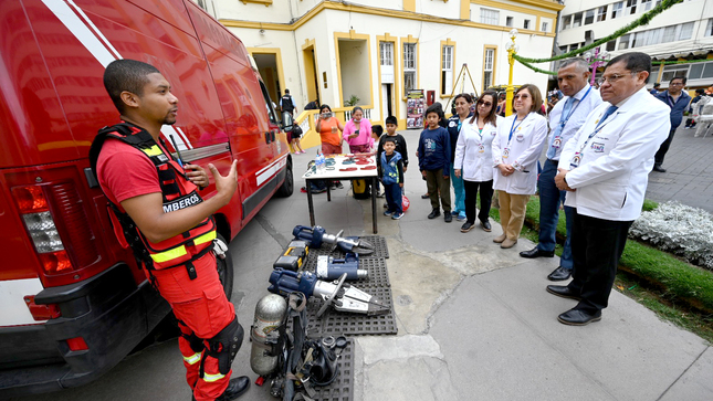 INSN realizó Feria de Prevención del riesgo de desastres e incendios