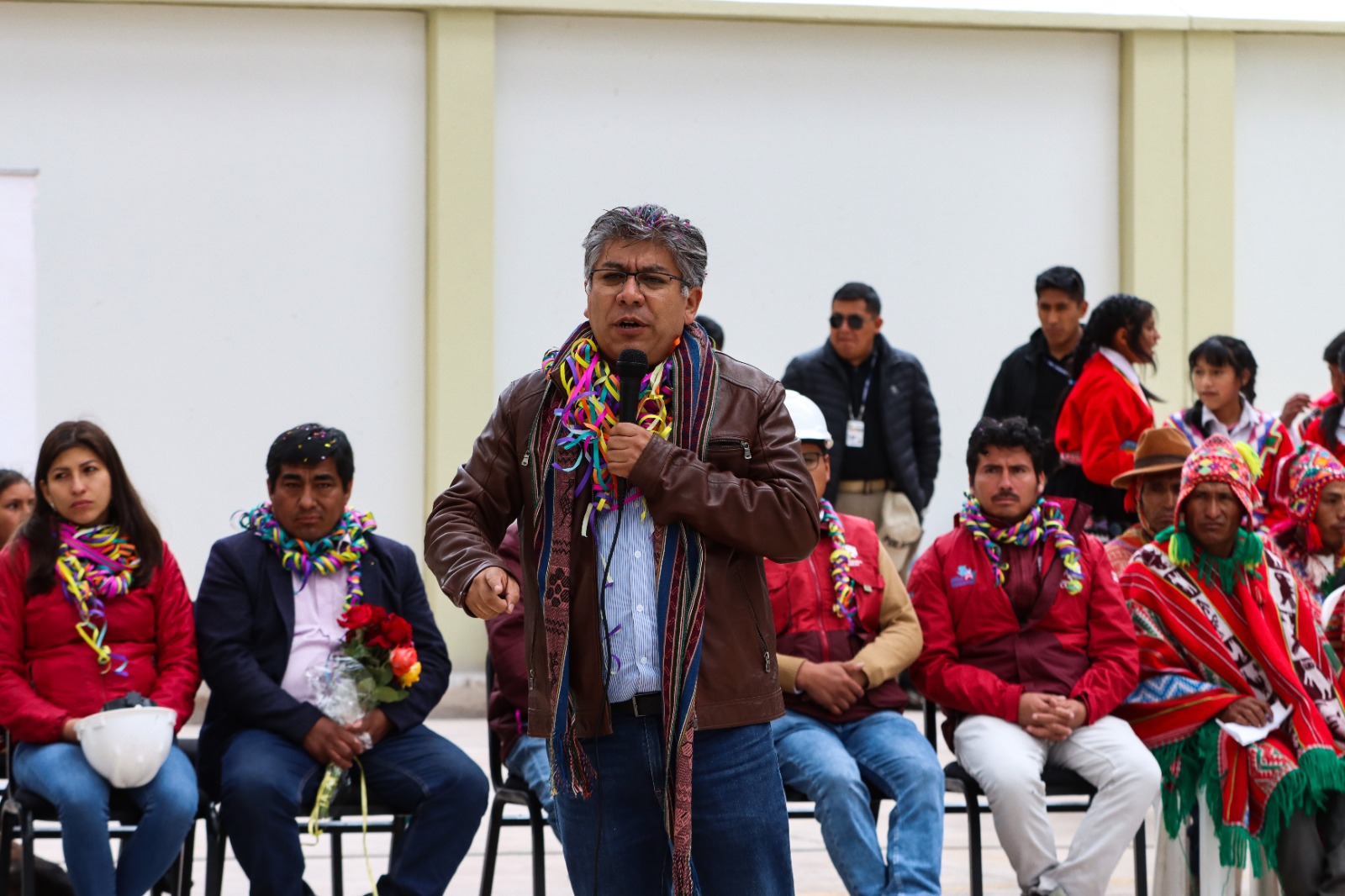 Se entregó la obra de mejoramiento de la infraestructura y equipamiento de la institución educativa N° 50166 de Amparaes-Calca