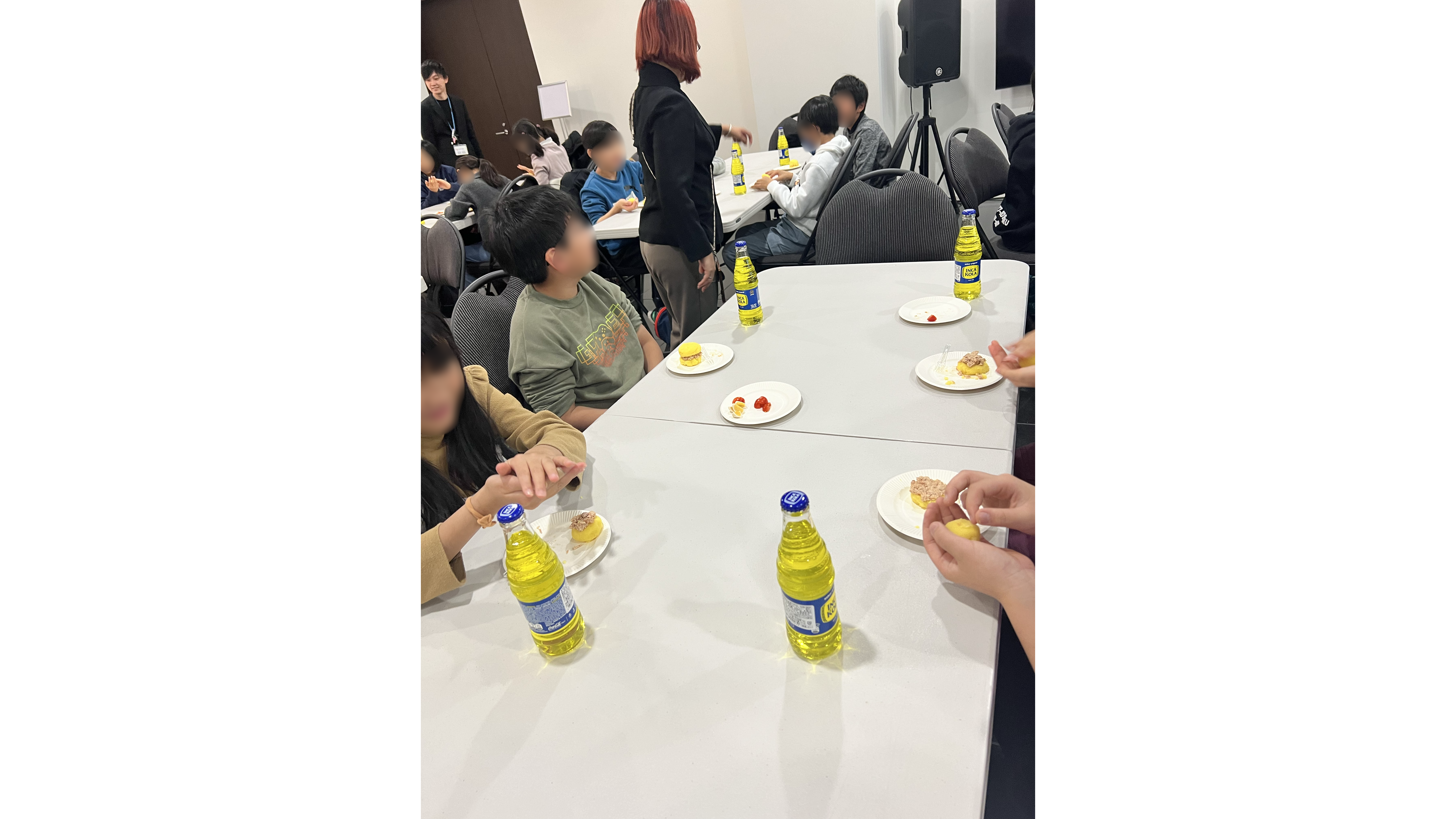 Embajada del Perú en Japón realizó una clase teórica y práctica de cocina para 40 niños de una escuela primaria en Shibuya
