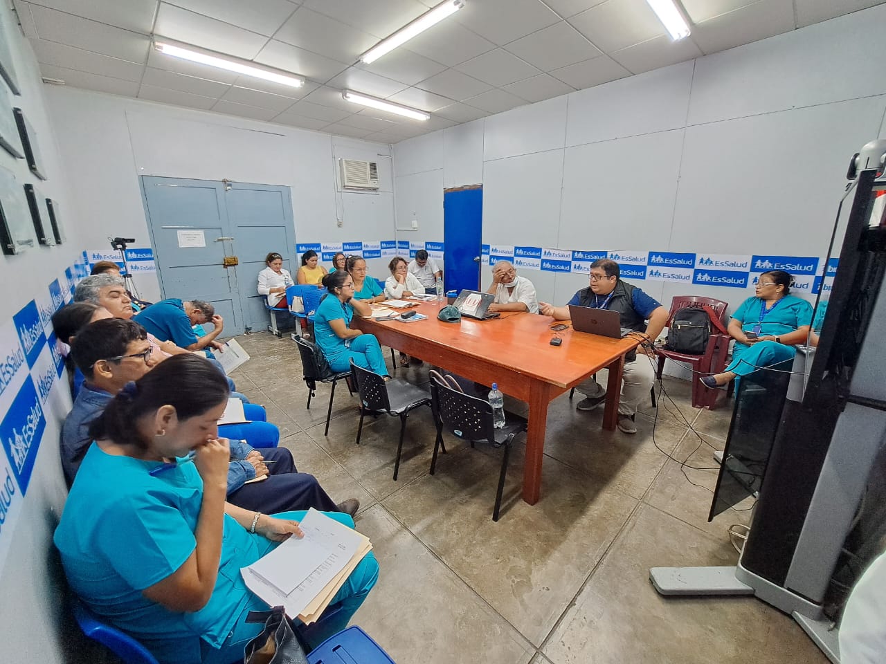 EsSalud Loreto recibe asistencia técnica y supervisión sobre temas de salud renal