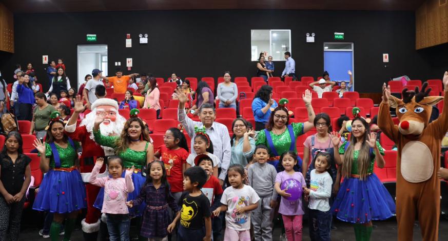 El verdadero espíritu de la navidad radica en el espíritu del apoyo y la colaboración.