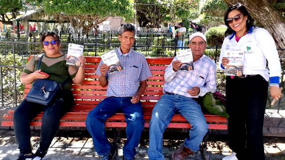 Conductores y peatones huancabambinos fueron concientizados en conducir responsablemente