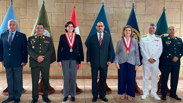 Vicepresidenta del TC Luz Pacheco participó de ceremonia de aniversario del fuero militar policial