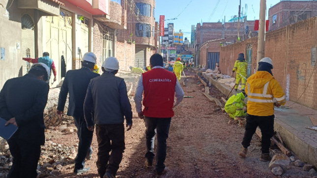  La Contraloría General identificó irregularidades que generaron un perjuicio económico estimado de S/ 158,585.42 durante la revisión de la ejecución contractual del proyecto de Mejoramiento del servicio de transitabilidad en la urbanización San Francisco, distrito de San Miguel, San Román.