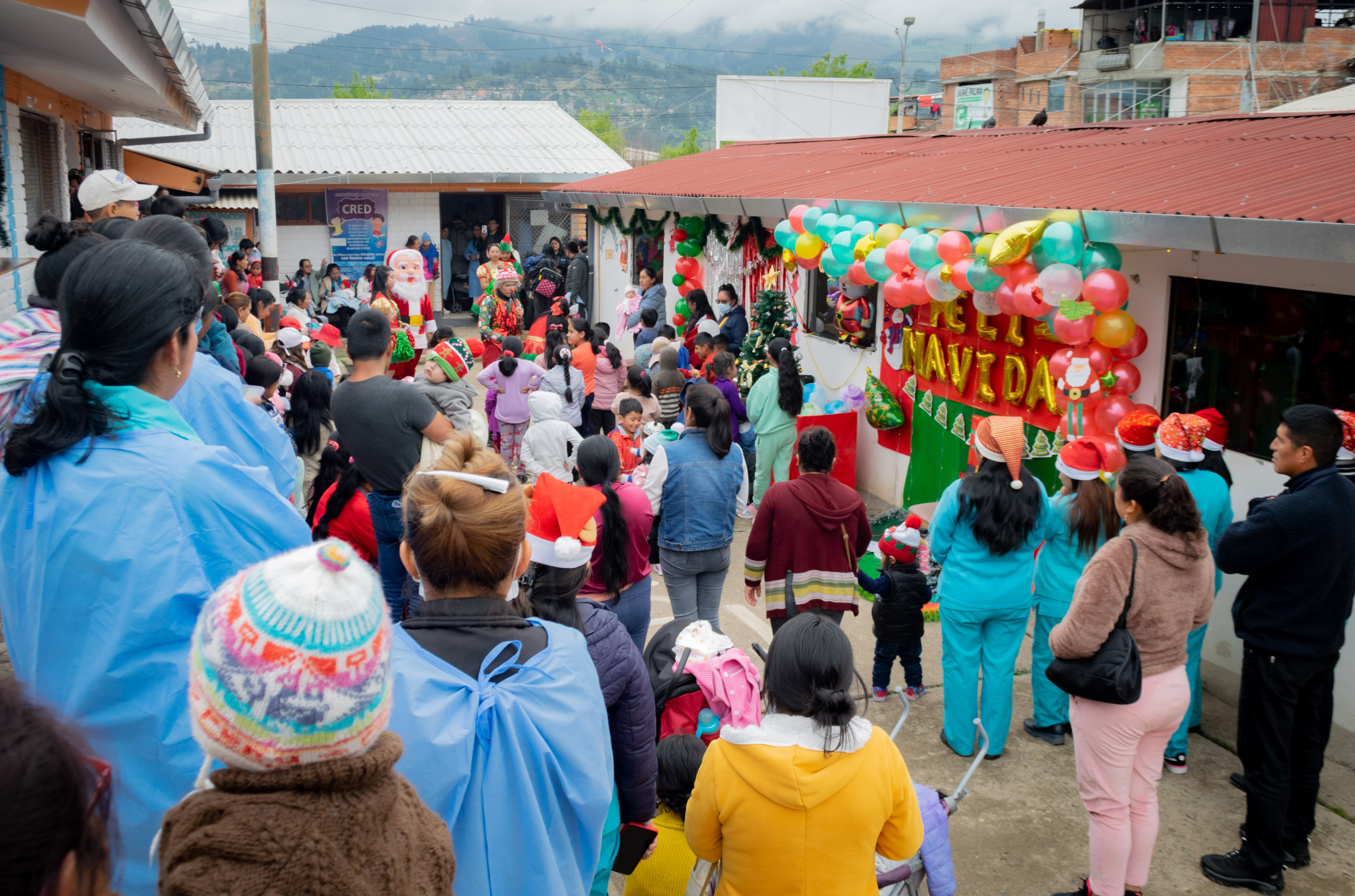 Se realizó campaña navideña en favor de los niños y las niñas de la Microred de Nicrupampa