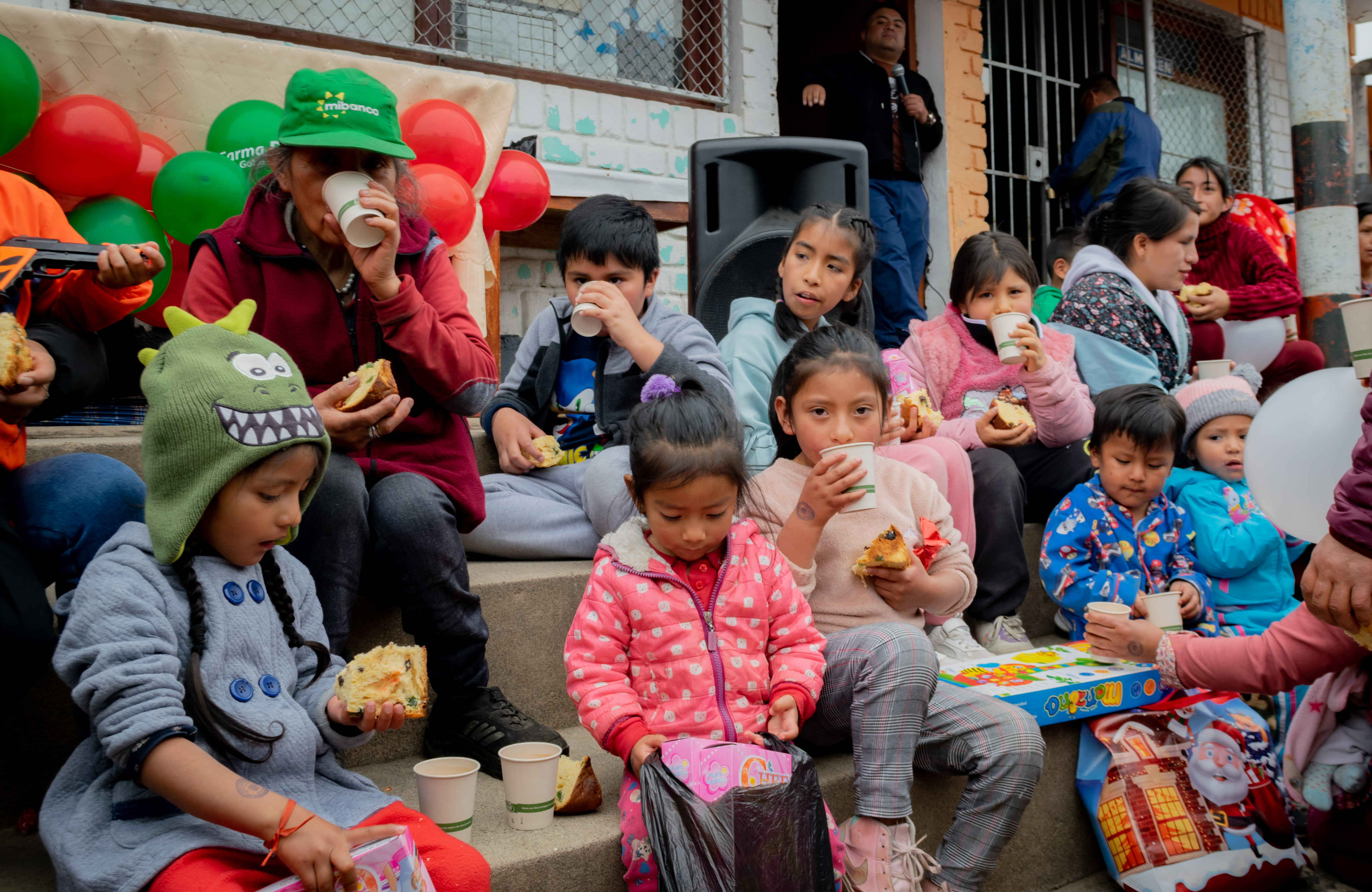 Se realizó campaña navideña en favor de los niños y las niñas de la Microred de Nicrupampa