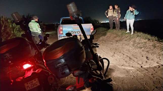 EN OPERACIÓN CONJUNTA ENTRE POLICÍA Y SERENAZGO DE HUAURA LOGRAN RECUPERAR CAMIONETA EN CENTINELA TRAS ROBO EN VÉGUETA