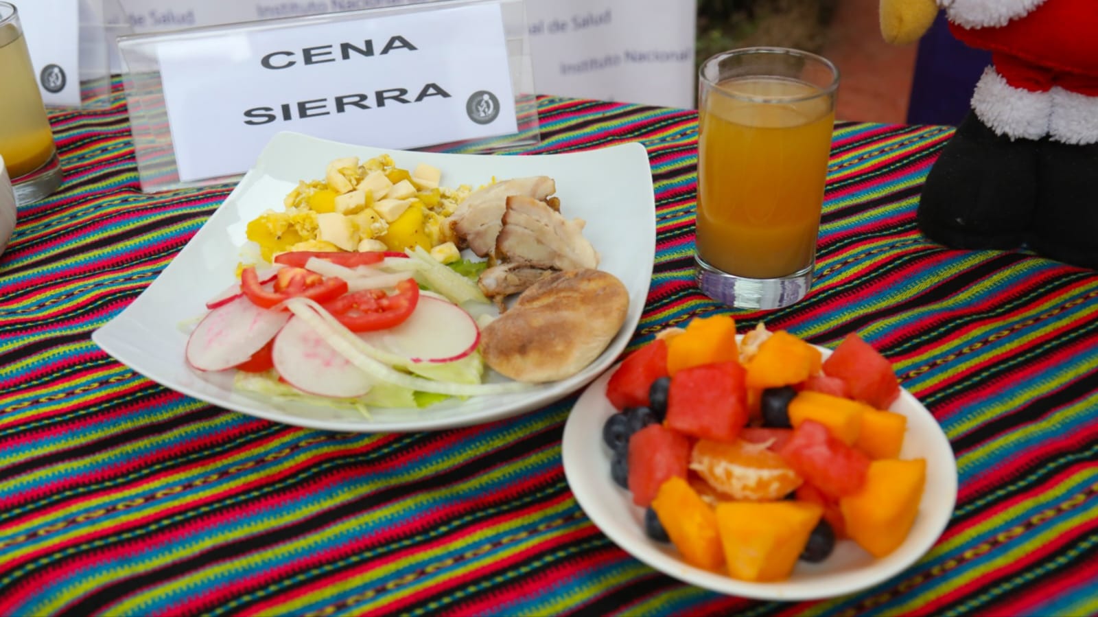  Personas con hipertensión y diabetes deben cuidar los alimentos que consumen durante la cena navideña