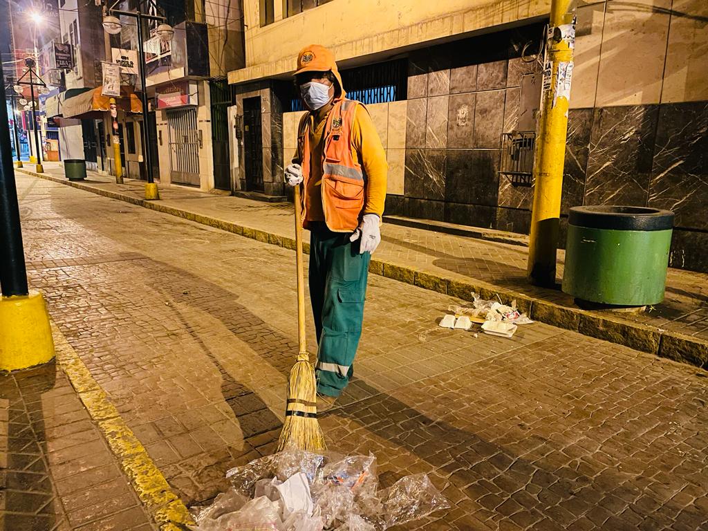 Valoremos el trabajo que desempeΓ±a el personal municipal para mantener limpia la ciudad