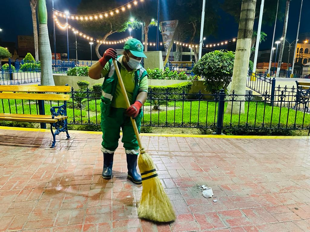 Valoremos el trabajo que desempeΓ±a el personal municipal para mantener limpia la ciudad