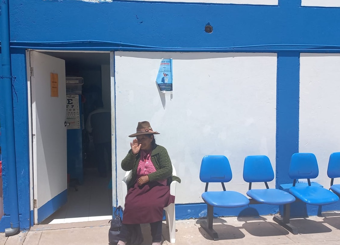 EsSalud Juliaca realizó campaña médica a adultos mayores de Azángaro