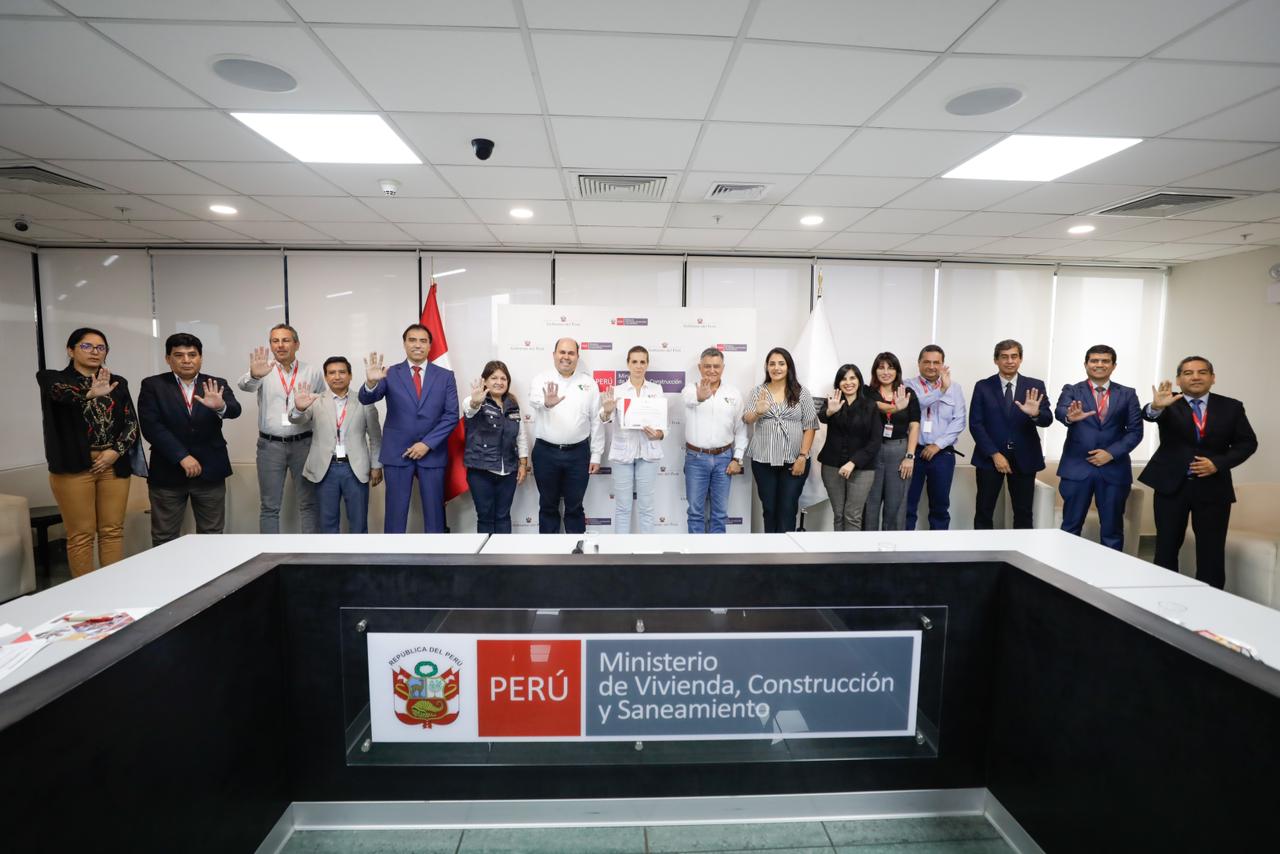 MVCS es reconocido por avances en lucha contra la corrupción y fortalecimiento de la integridad