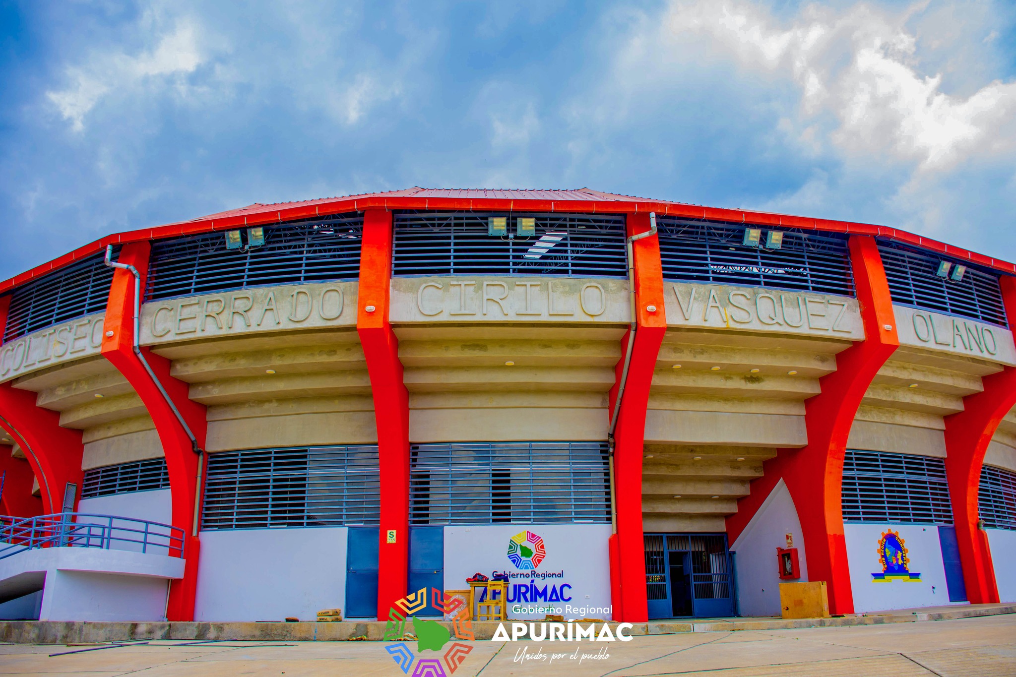 Pronta inauguración del coliseo cerrado y obras de pistas y veredas en Chincheros