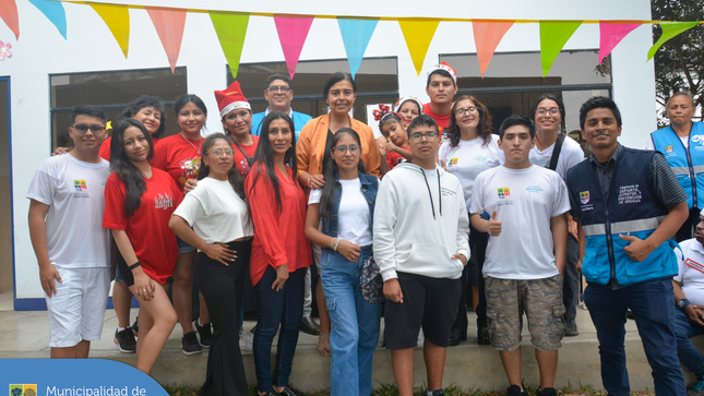 Nuestros jóvenes beneficiarios de la Oficina Municipal de Atención a las Personas con Discapacidad disfrutaron de una mañana de juegos, premios y diversión con motivo de las fiestas de fin de año.🤩 
