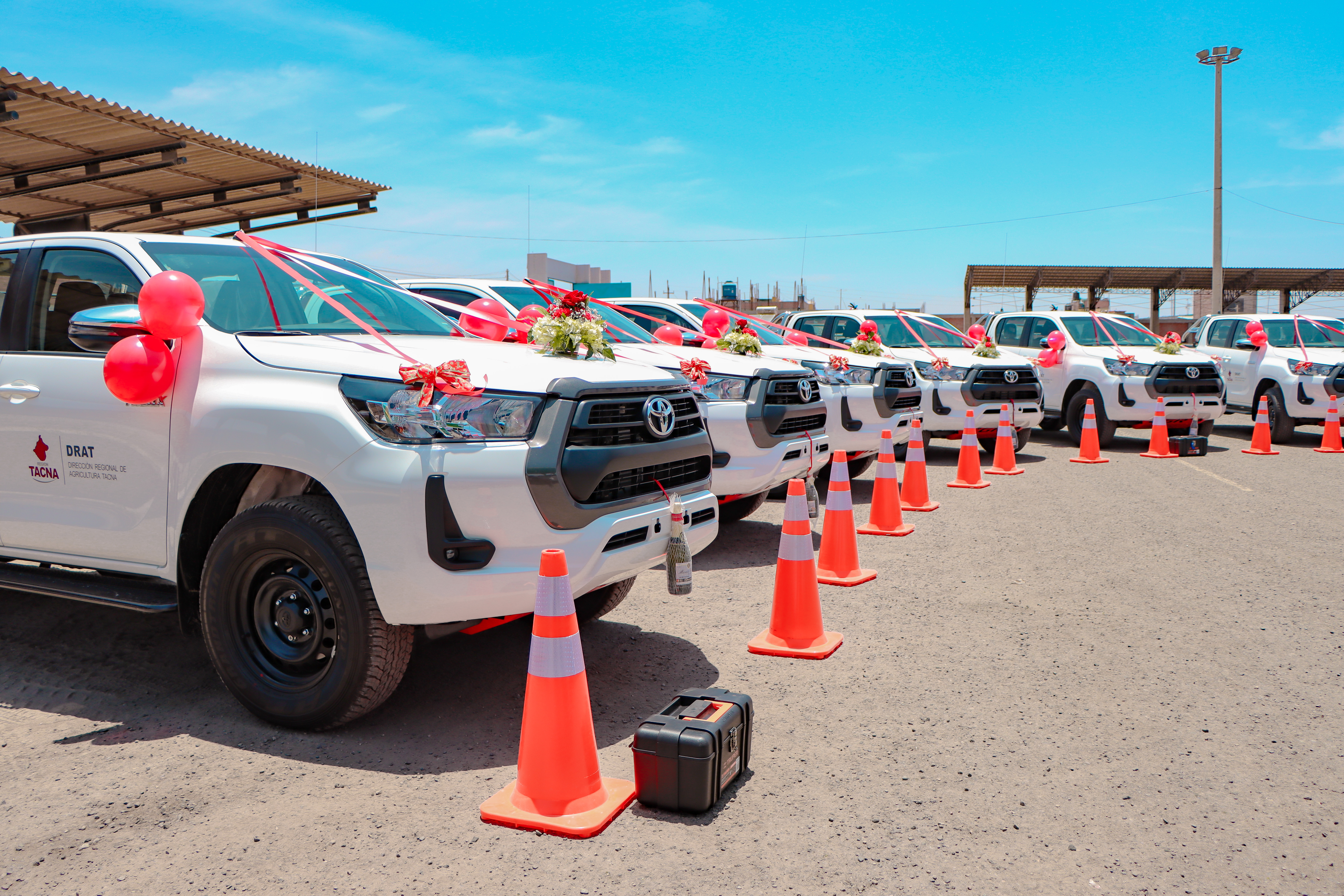 Gobierno Regional de Tacna optimiza los servicios de las agencias agrarias con 6 nuevas unidades vehiculares 