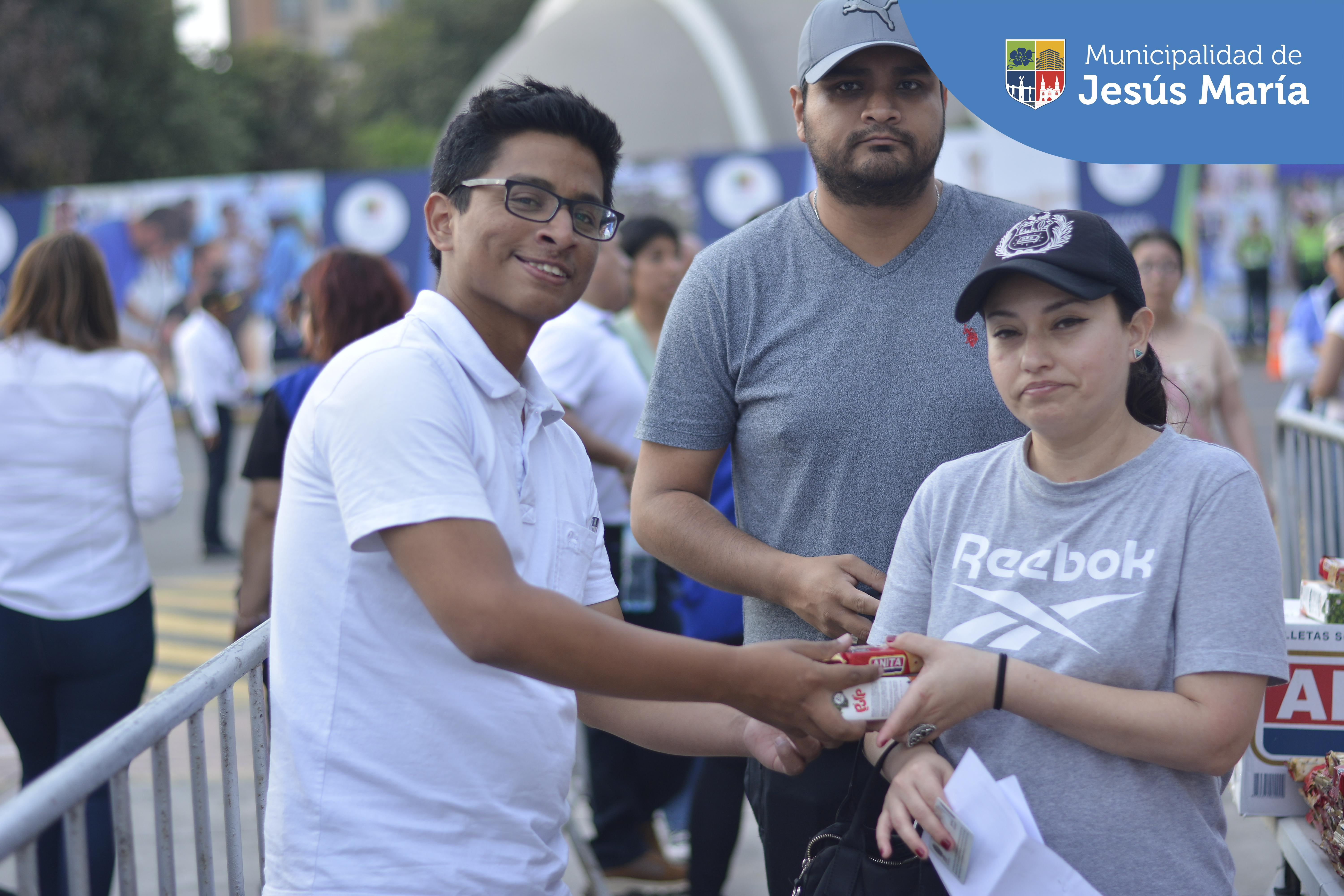 🥂 Así se vivió la celebración por nuestros 60 años de creación política en la Explanada del emblemático Campo de Marte. 🎈 Por primera vez en el distrito se realizó el sorteo de 🚗 4 autos 0 km. y variados electrodomésticos. 🎁 
Conoce a todos los afortunados ganadores en el siguiente link 👉🏻 https://bit.ly/3Tv2rNk

