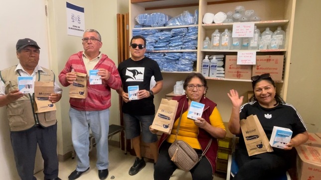 EsSalud Lambayeque: asegurados del hospital Heysen reciben audífonos medicados