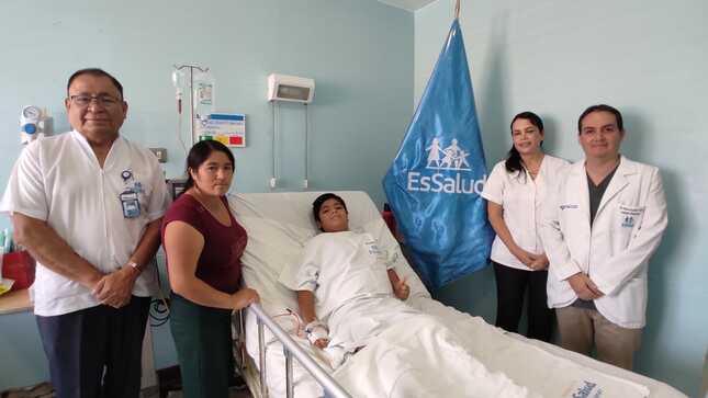 Especialistas de EsSalud La Libertad salvan la vida a tres niños con exitosa cirugía en pulmón y corazón