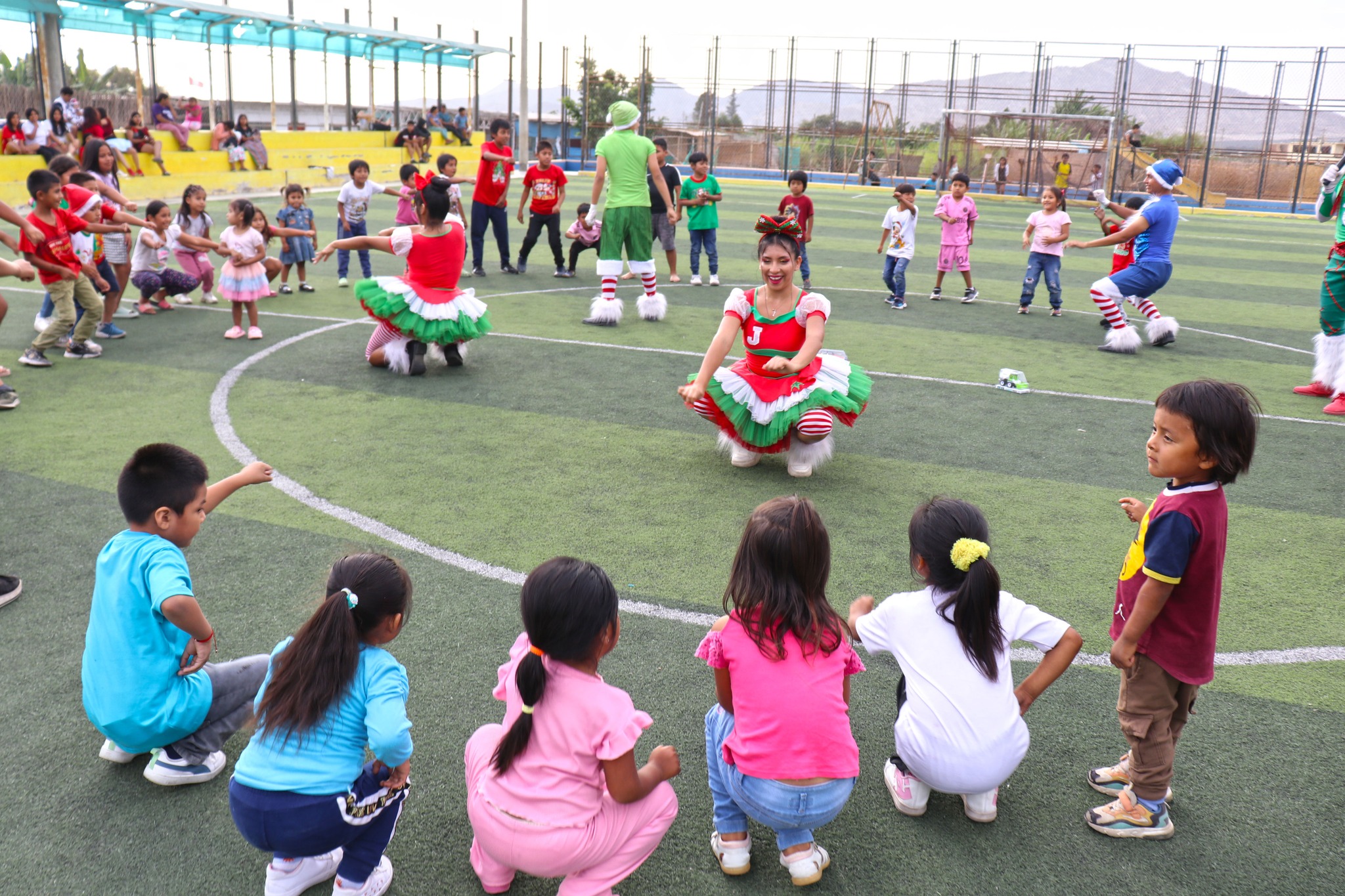 Show Navideño en la Grama