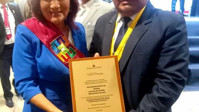 MUNICIPALIDAD DE HUAURA RECIBE PREMIO DEL GOBIERNO CENTRAL DENOMINADO “SELLO MUNICIPAL INCLUIR PARA CRECER” POR CUMPLIR METAS EN FAVOR DE LA POBLACIÓN
