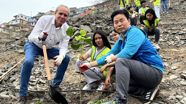 Consejo Nacional de Educación participa en campaña de forestación y arborización con enfoque en los ODS