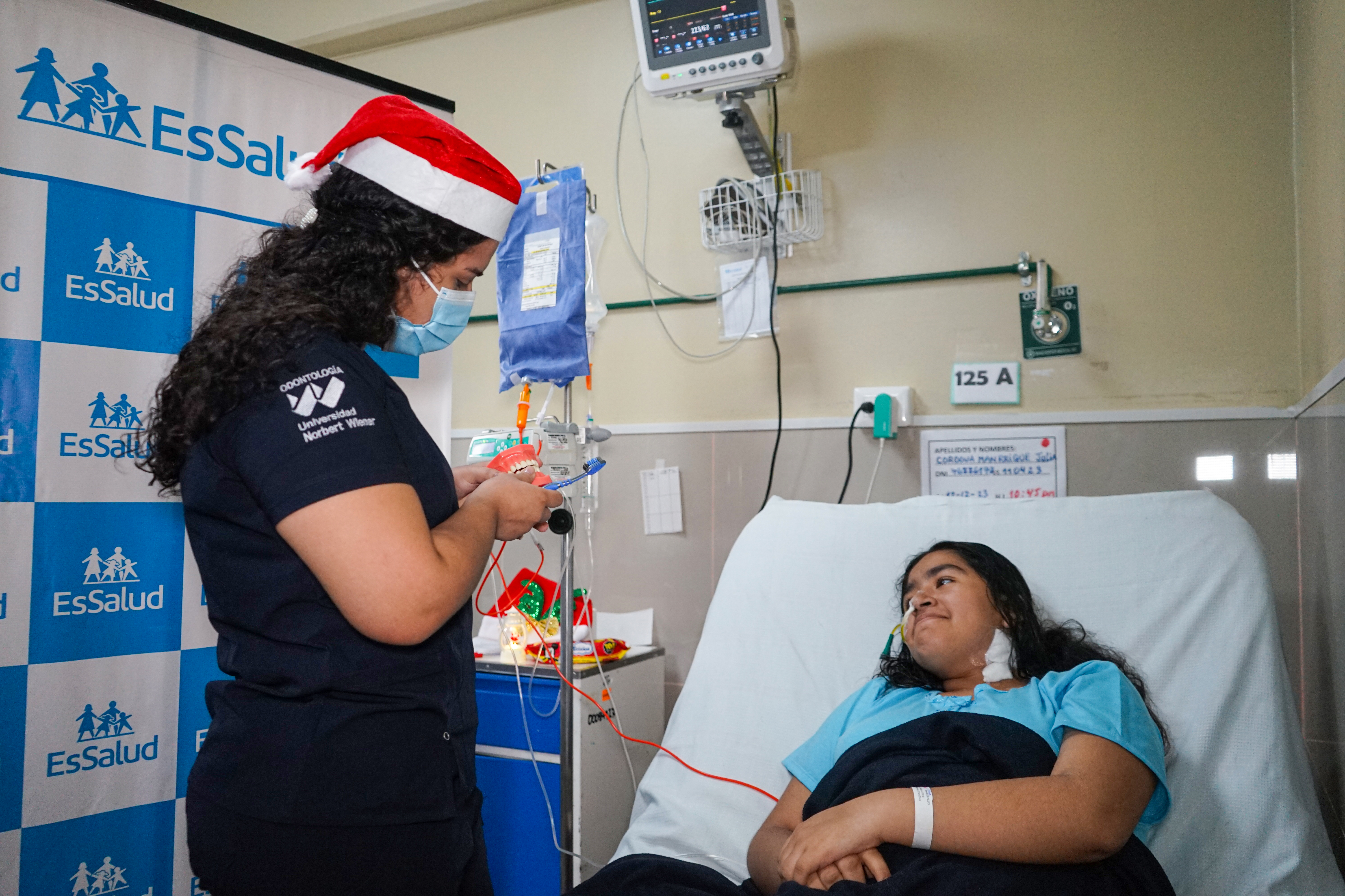 Niños internados en hospital Sabogal se beneficiaron con campaña de salud bucal