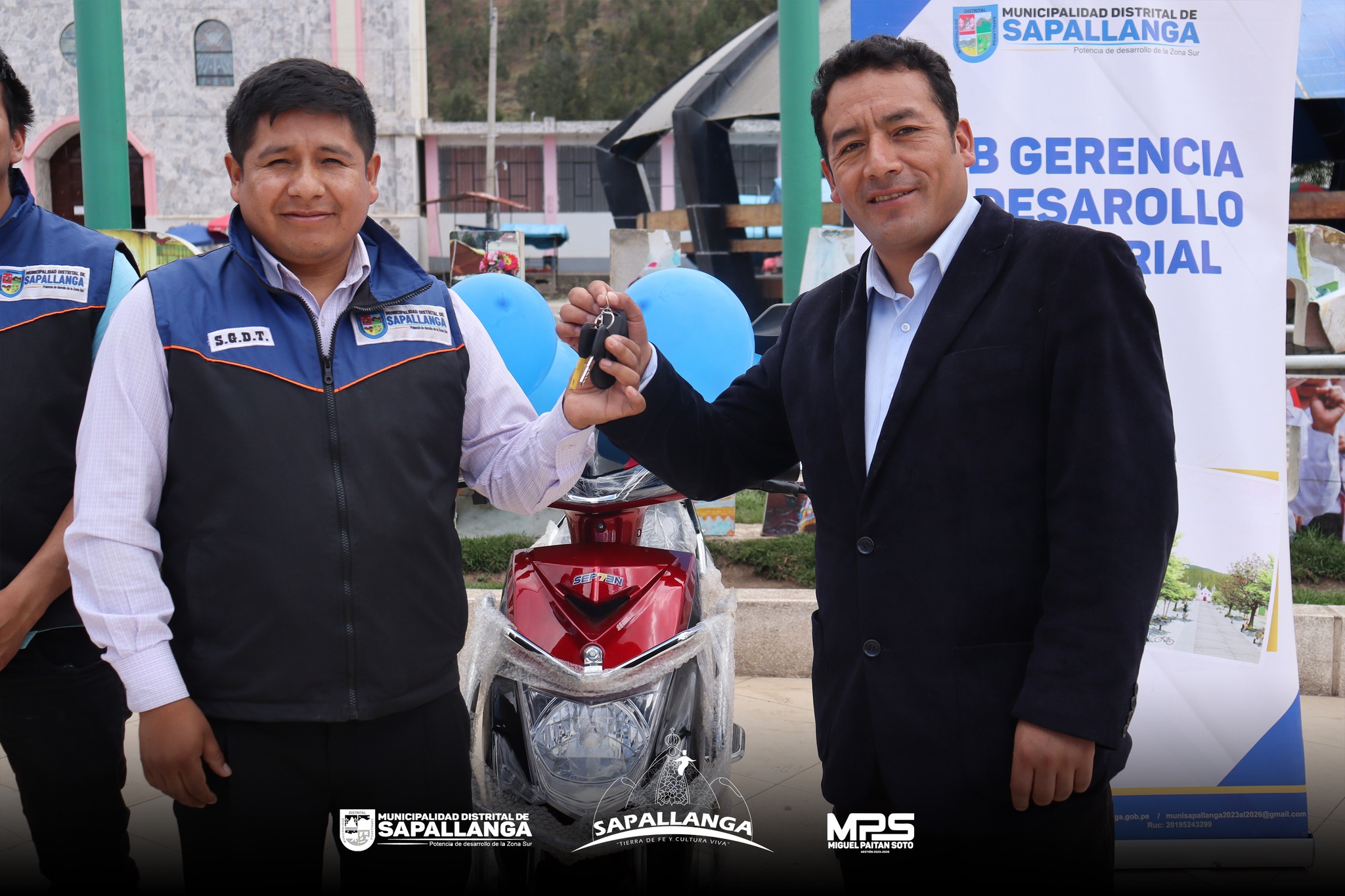 Entrega de motos Electricas a Sub Gerencias de la Municipalidad
