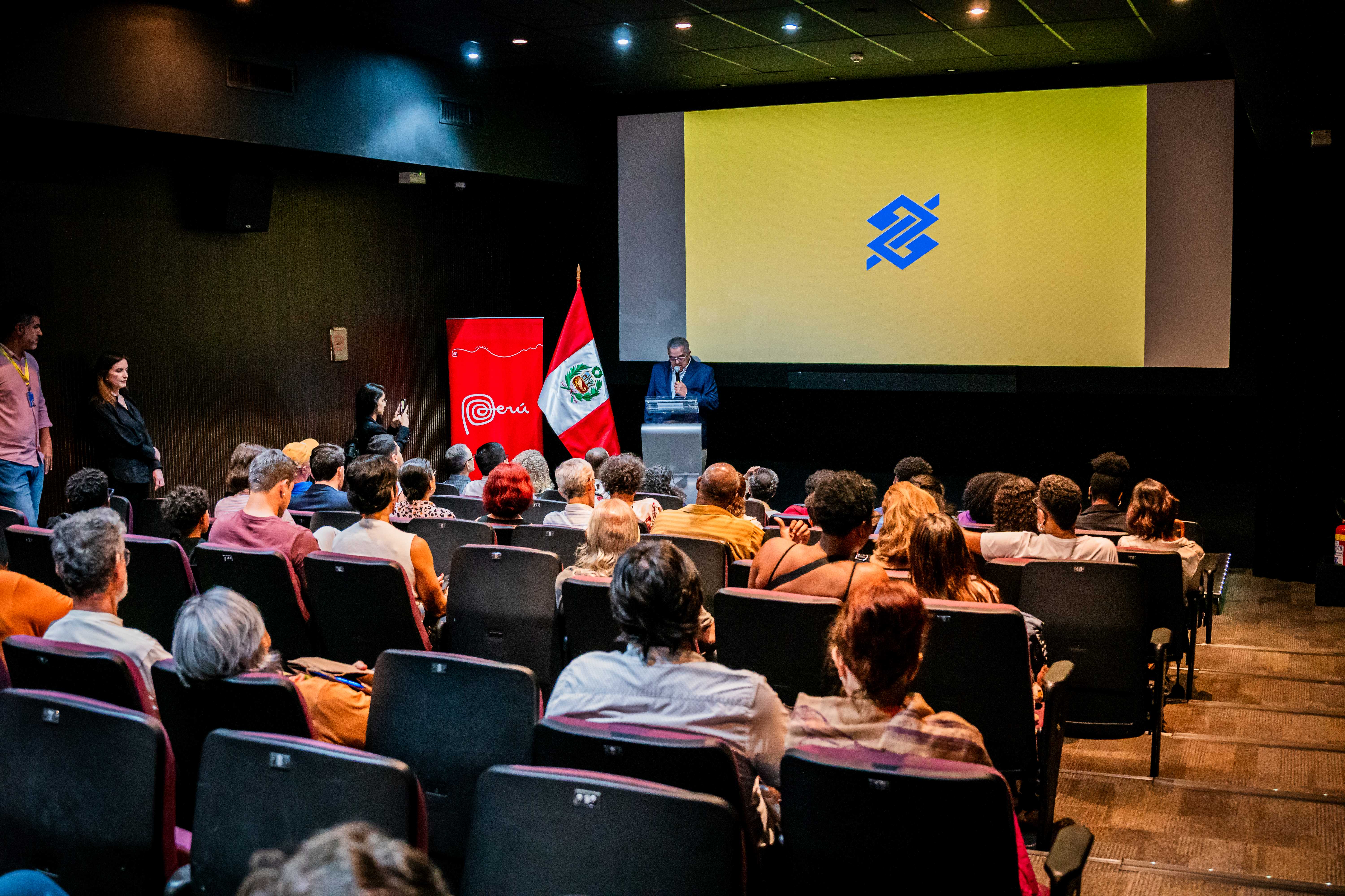 Consulado General del Perú en Río de Janeiro organizó festival de cine peruano