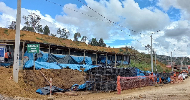 La Contraloría General alertó deficiencias en proyecto: Mejoramiento y ampliación del servicio de comercialización del mercado modelo de Chachapoyas, que podría generar mayores gastos generales en perjuicio de la Municipalidad Provincial de Chachapoyas. El Presupuesto para este proyecto asciende a S/ 69 836 392 y beneficiaría a 48 694 ciudadanos.