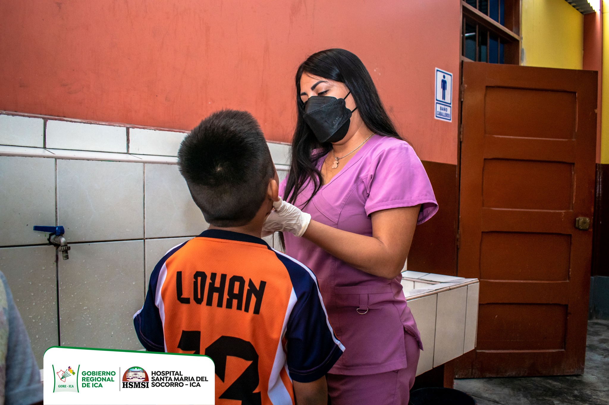 El servicio de odontología del HSMSI realizo Sesiones Educativas hasta la I.E. Carlos Cueto Fernandini
