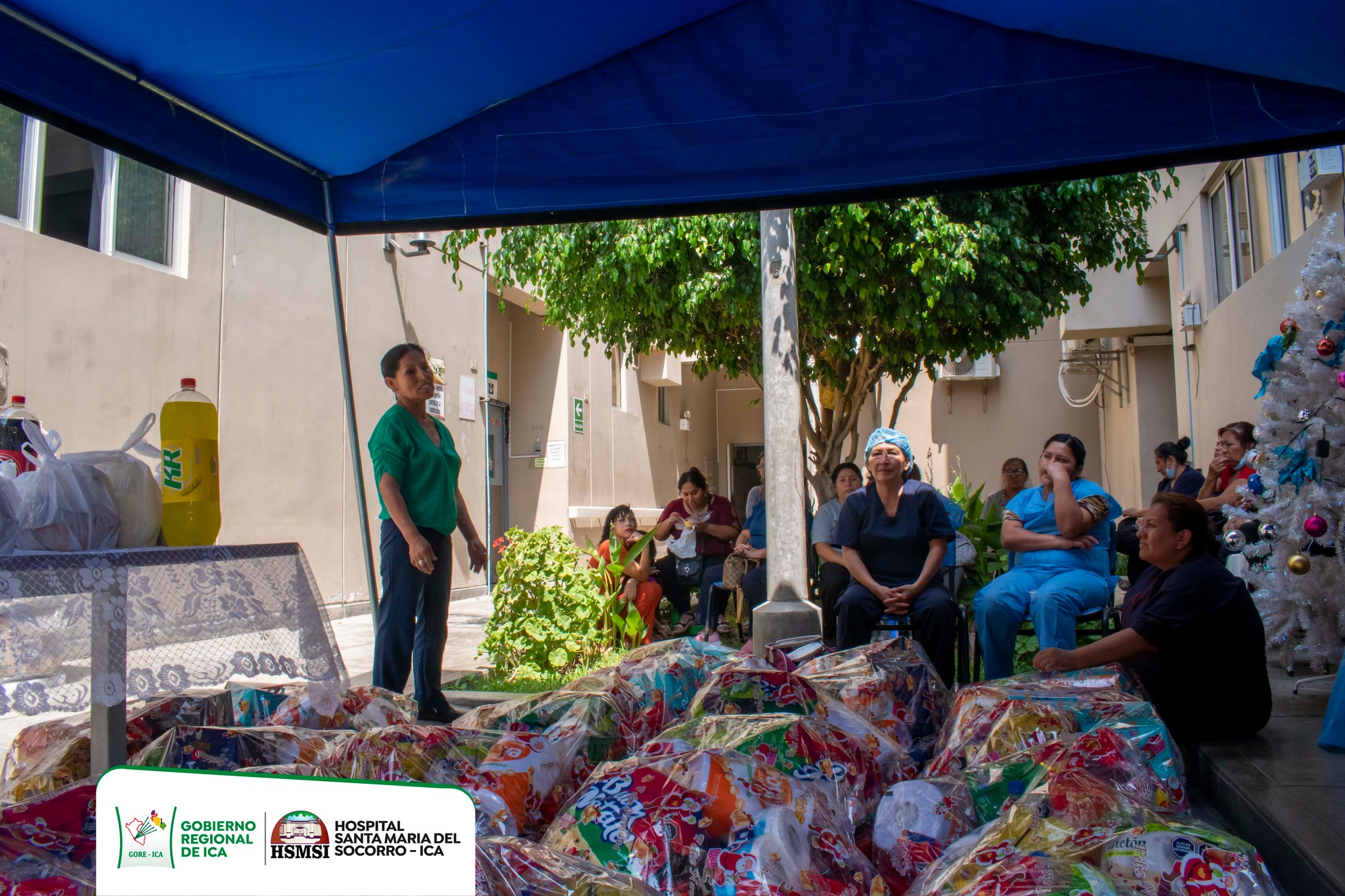Servicio de Limpieza del HSMSI realizó el tradicional compartir navideño.