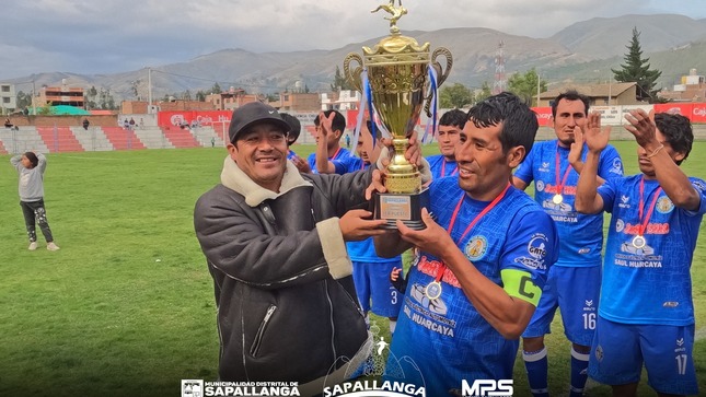Premiación a los ganadores del Campeonato InterBarrios 2023