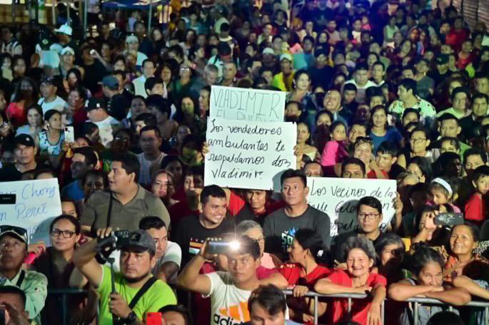 Alcalde Vladimir Chong inaugura Mercado Modelo después de 8 años