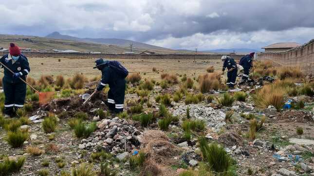 foto de la limpieza realizada por los de área de Recursos Naturales y Medio Ambiente